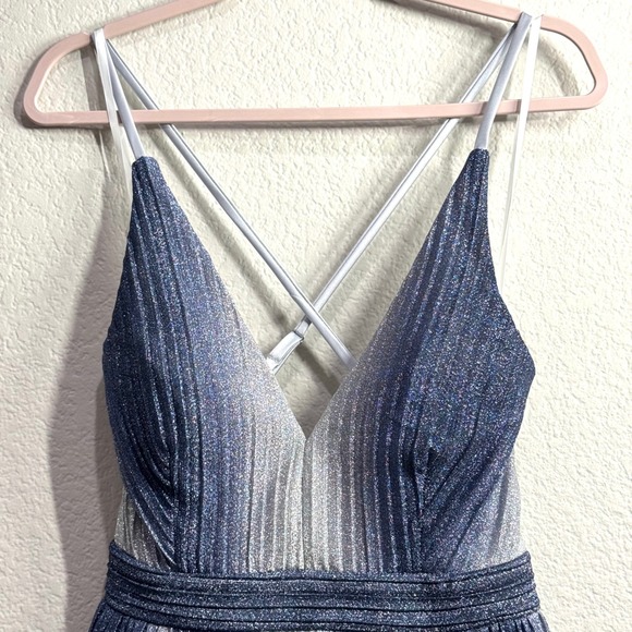 AQUA Cocktail‎ Mini Dress Medium Metallic Gradient Ombre Spaghetti Strap V-Neck - Picture 4 of 13